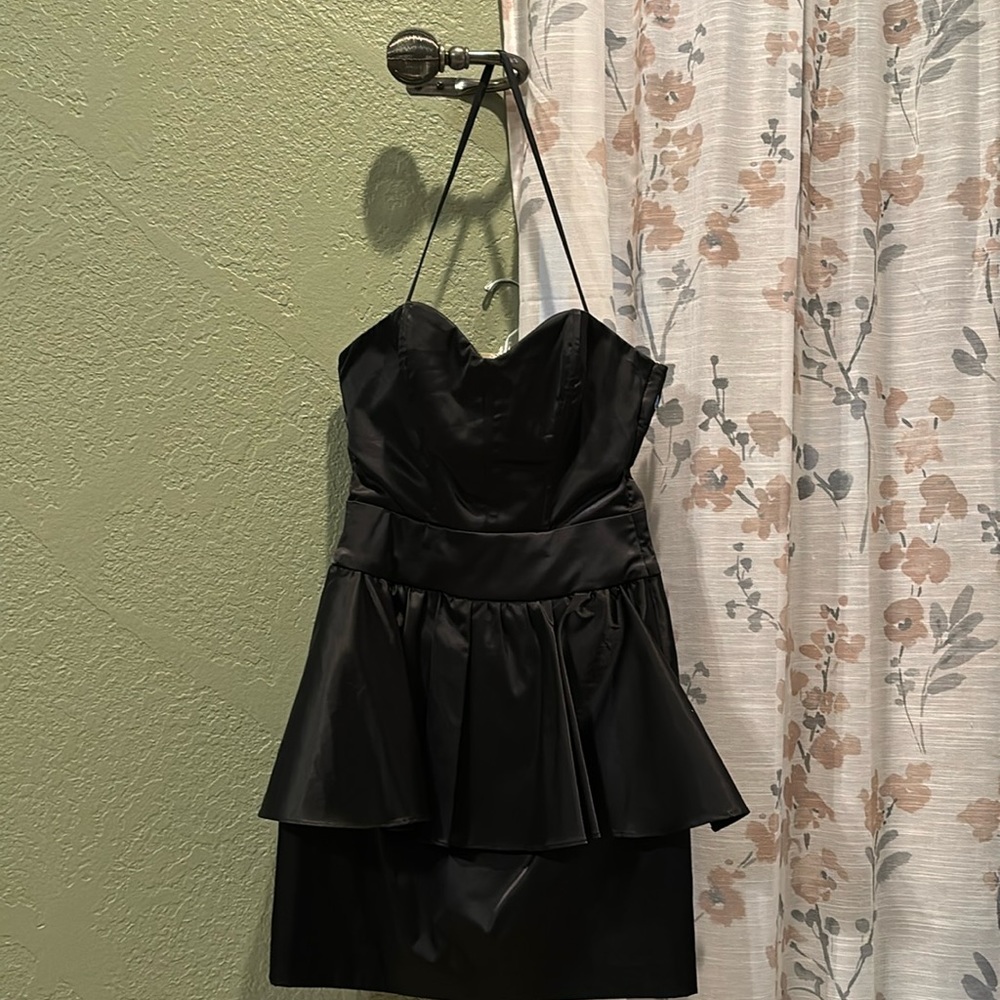 bebe mini dress XS w/removable halter straps Corset tie in back w/optional belt
